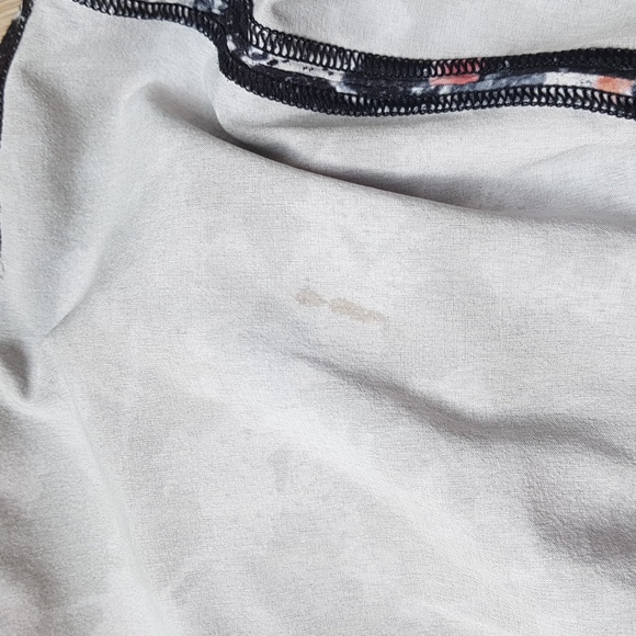 Lululemon Black Patterned Pace Rival Size 2 Long Sport Skort - Picture 12 of 12